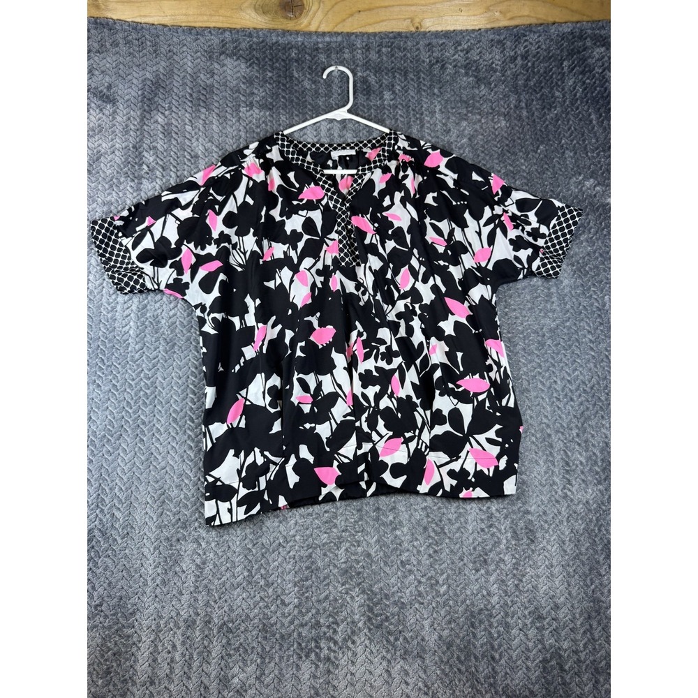 New York & Company Blouse Top Womens M Black Pink Floral Short Sleeve Pullover